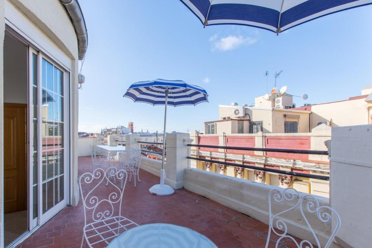 Апартаменты Atico Con Terraza De Vistas Inmejorables Мадрид Экстерьер фото